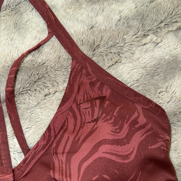 LIKE NEW women’s small ‘Gymshark’ power sports bra - Picture 2 of 4